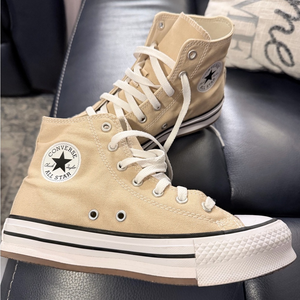 Converse Women's Beige High-Top Sneakers
